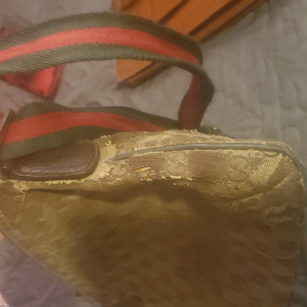 Vintage Gucci Small Mono GG Bag W/Adjustable Straps - Picture 13 of 17